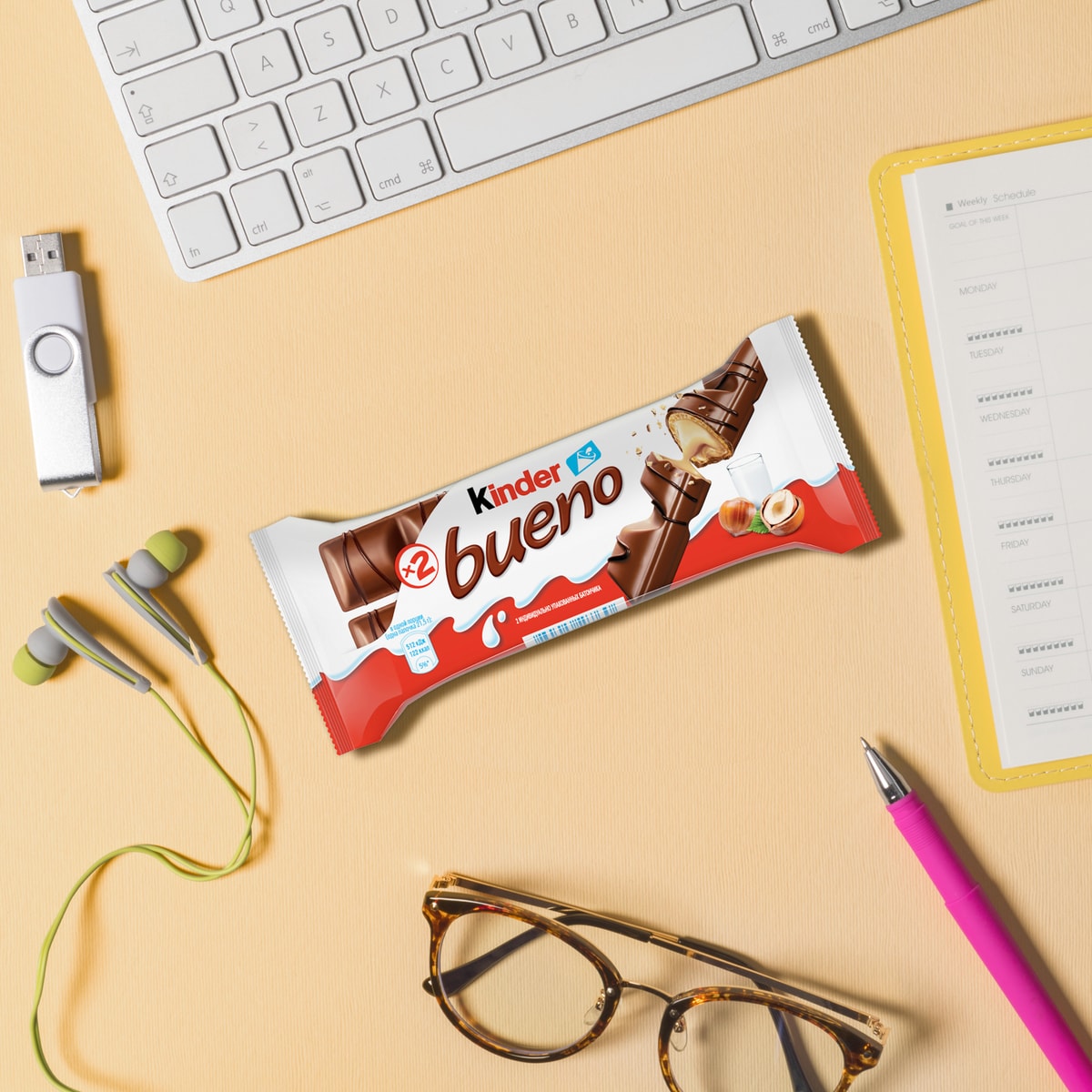 Вафли Kinder Bueno покрытые молочным шоколадом c молочно-ореховой ...