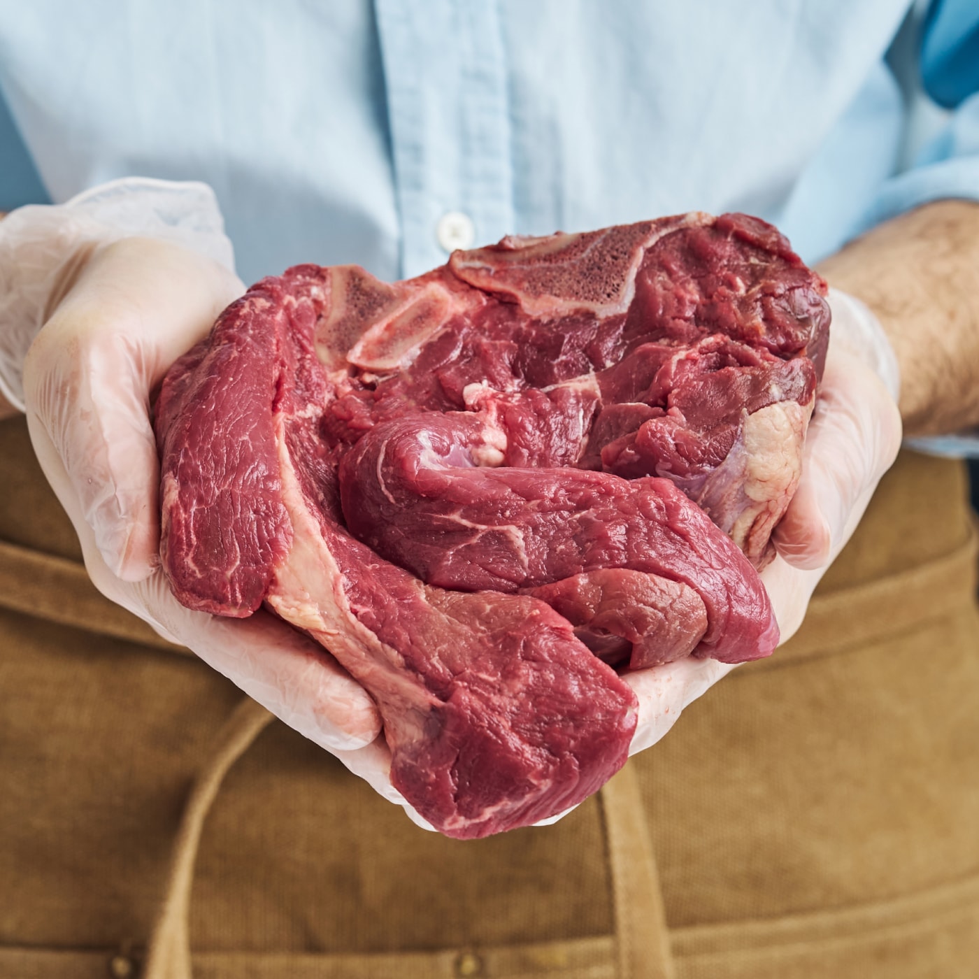 Изображение товара Шея говяжья на кости охлажденная для тушения и запекания 759 рублей