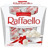 Конфеты Raffaello с цельным миндальным орехом в кокосовой обсыпке 150г в ассортименте