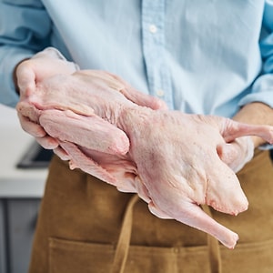 Изображение товара Утка тушка из замороженного сырья 2-3кг