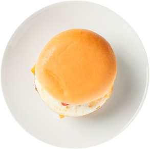 Изображение товара Бургер Шоколадница с говяжьей котлетой и яйцом 220г