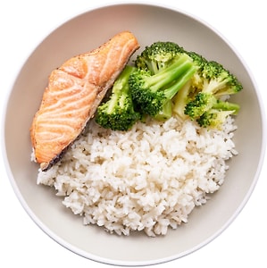 Изображение товара Стейк из семги Level Kitchen с рисом и брокколи 250г