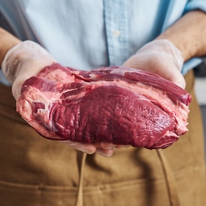Изображение товара Мясо для бульона говяжье 0.4-0.7кг