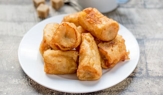 Индонезийский Новый год: Бананы в кляре Pisang Goreng